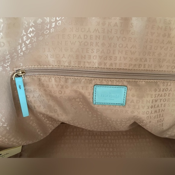 Kate Spade Patent Camilla Large Zippered Tote in Robins Egg Blue GUC - Picture 7 of 11